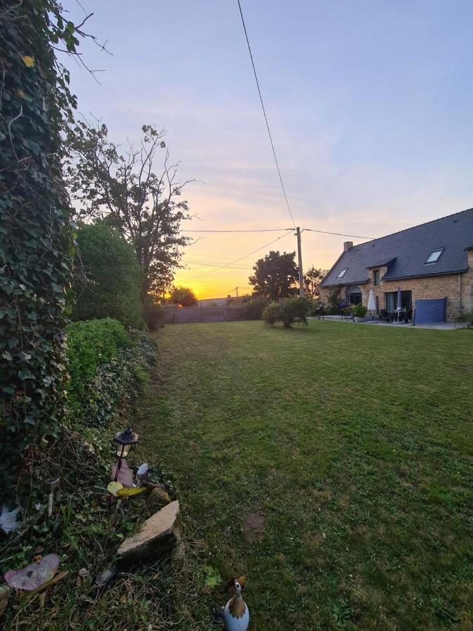 Gite Avalon - Closeries Du Golfe Theix Exterior foto